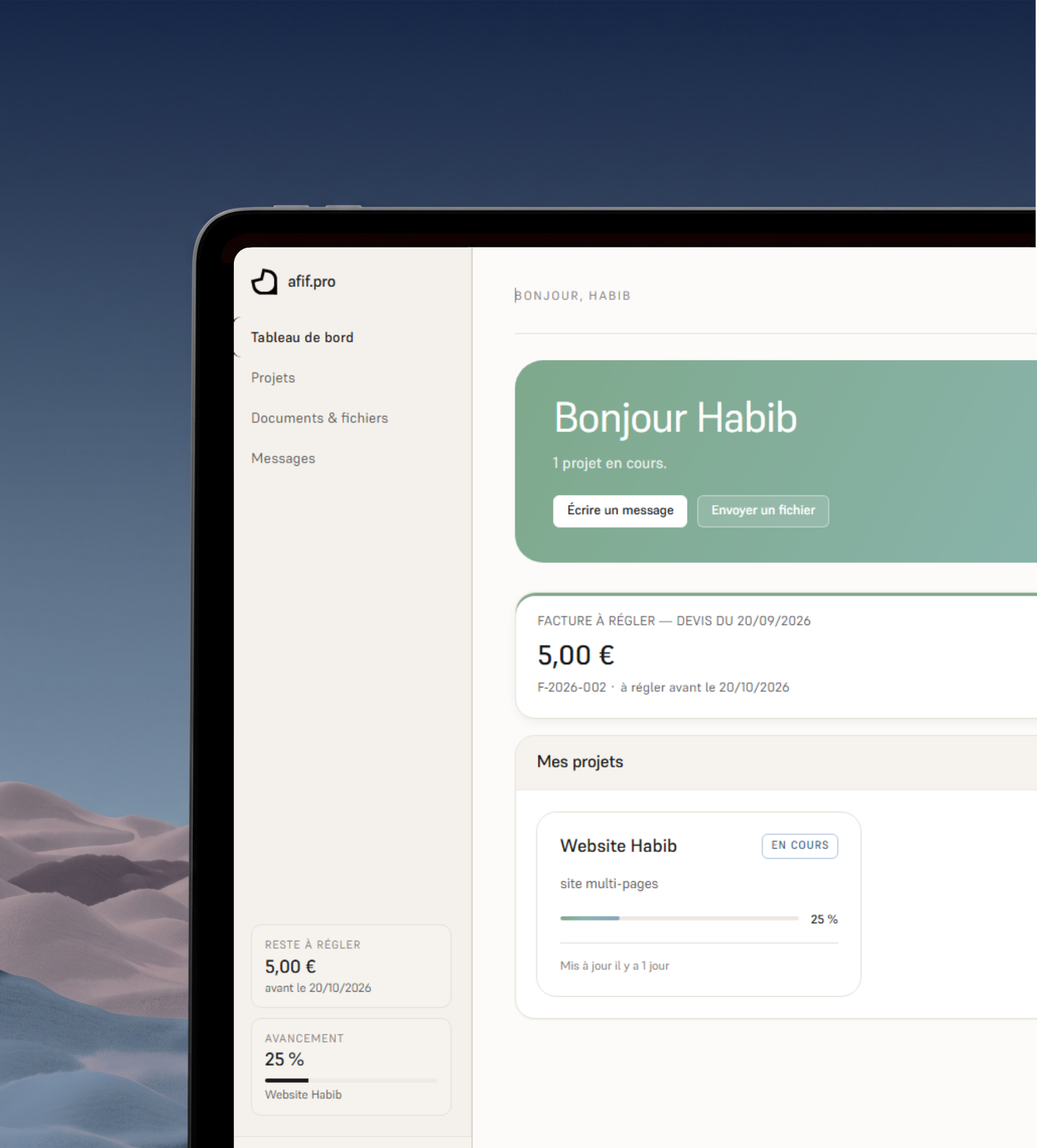 Aperçu de l'espace client : suivi de projet, fichiers et messagerie